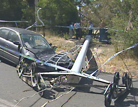 Arthurs Seat Chairlift crashes on a car