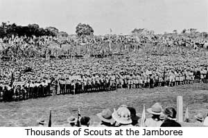 crowd at scout jambouree