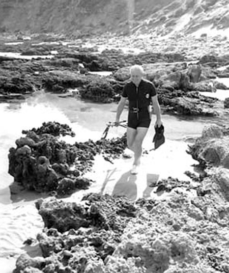 Prime Minister Harold Holt at Cheviot Beach